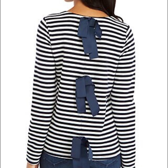 crown & ivy Tops - BNWT crown and ivy top